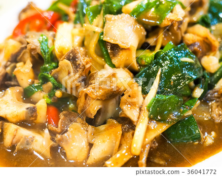 Nine-storey tower fried snail 36041772