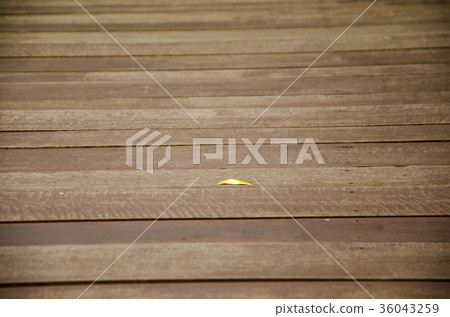 Wood floor background pattern blurred Wood floor background pattern blurred 36043259