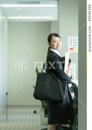 新畢業生，新生，求職學生，大學生 36046366