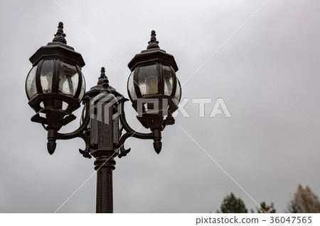 Black street lamp 36047565