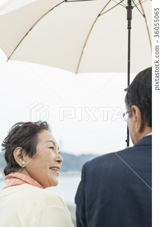 高級夫婦和大海 36055065