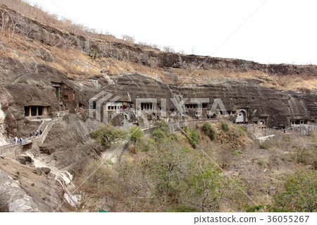 印度之旅：令人興奮的阿anta陀洞穴寺廟 36055267