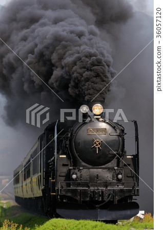 steam locomotive  36057120