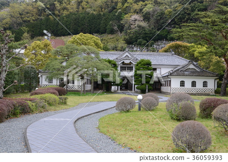 岩國小學 岩國小學 36059393