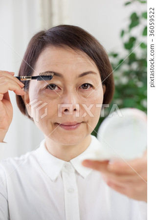 Woman make up Woman make up 36059522