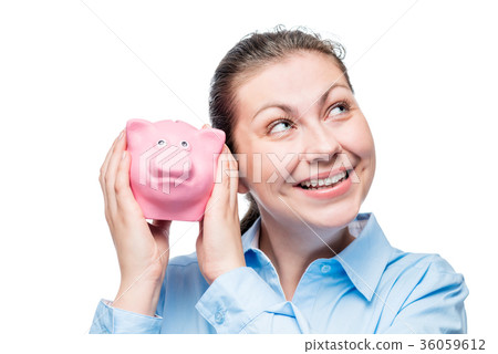 The brunette smiles, dreams The brunette smiles, dreams 36059612