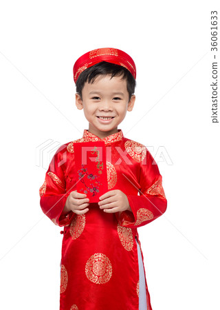 Little Vietnamese boy holding red envelops for Tet 36061633