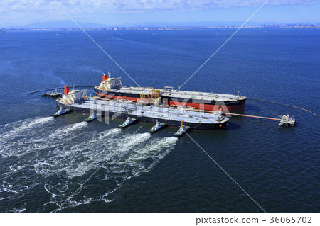 Vessel / Tanker Aerial 36065702