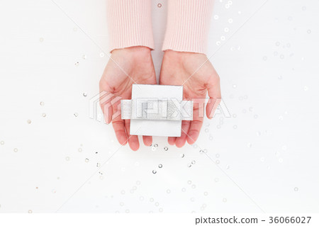 Silver Gift Box in Women's Palms Silver Gift Box in Women's Palms 36066027