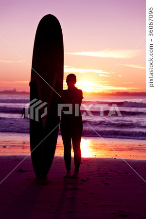Surfer girl 36067096