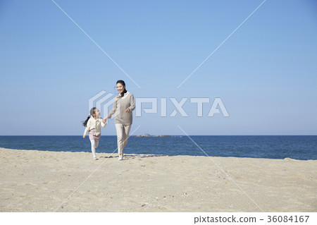 母親，女兒，旅行，海 36084167