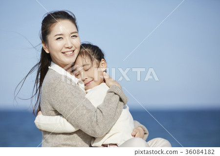 母親，女兒，旅行，海 36084182