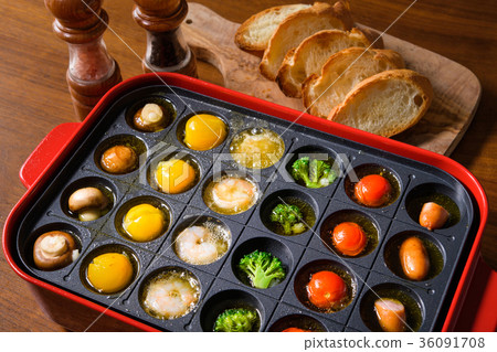 Ajillo在熱板上 Ajillo在熱板上 36091708