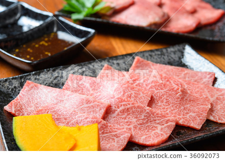 Grilled meat 36092073