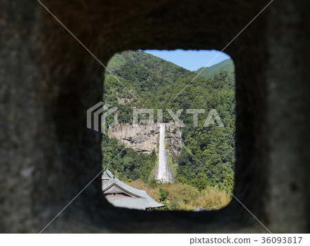 Wakayama Nachi Taisha Shrine and Nachi Falls 36093817