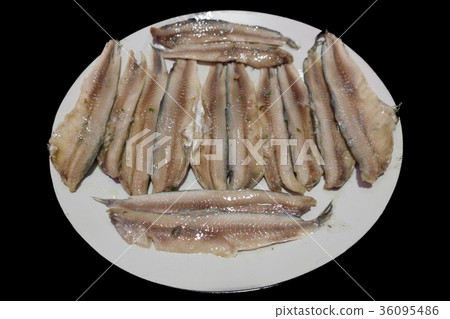 Raw anchovy plate prepared with vinegar Raw anchovy plate prepared with vinegar 36095486