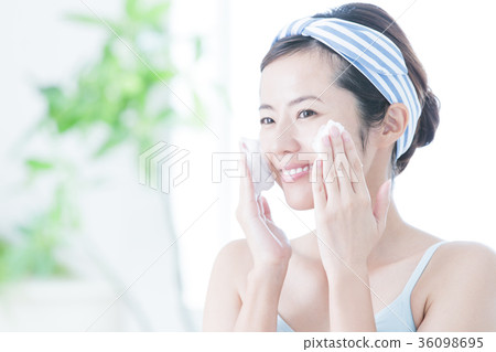 洗臉泡沫清潔美容女人護膚美容 36098695