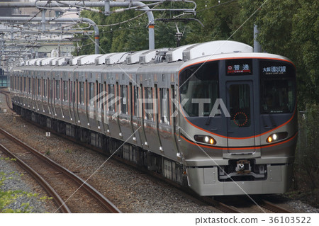 [JR-O] 大阪環狀線323系列列車（大阪市內循環運行） 36103522
