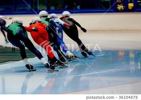 back women skaters 36104878