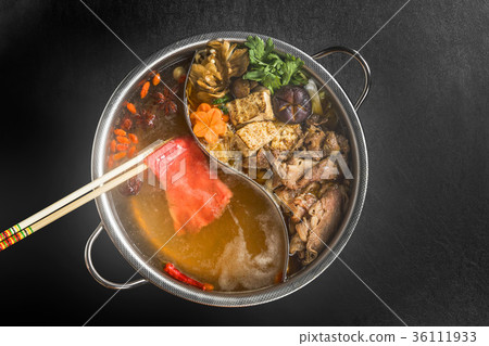 Chinese hot pot Medicinal cuisine Chinese fire hot pot Health Food 36111933