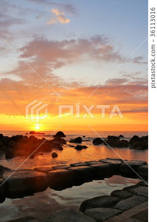 Hokkaido Asanaki Minahama beach hot spring Hokkaido Asanaki Minahama beach hot spring 36113016