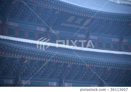 Kunjeongjeon (National Treasure No.223), Gyeongbokgung Palace, Jongno-gu, Seoul 36113607