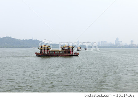 West Lake, Hangzhou, Zhejiang, China West Lake, Hangzhou, Zhejiang, China 36114162