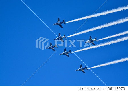 Blue Impulse  36117973