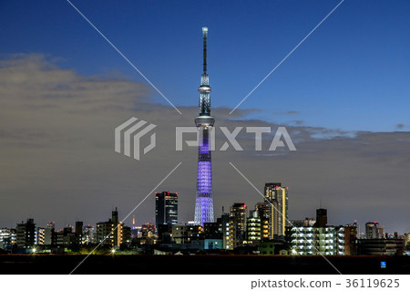 東京晴空塔特別照明“紫燈亮起” 36119625