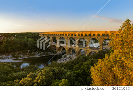 Aqueduct Pont du Gard - Provence France Aqueduct Pont du Gard - Provence France 36121053
