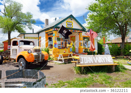 SELIGMAN, ARIZONA, USA - MAY 1, 2016 36122211