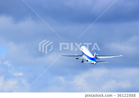 Osaka International Airport Take off Osaka International Airport Take off 36122888