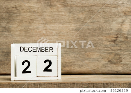 White block calendar present date 22 and December White block calendar present date 22 and December 36126329