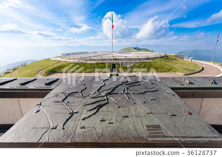 Italian landmark. First world war memorial 36128737