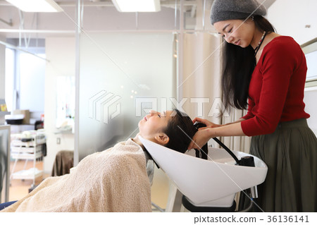 Hairdresser Shampoo Hairdresser Shampoo 36136141