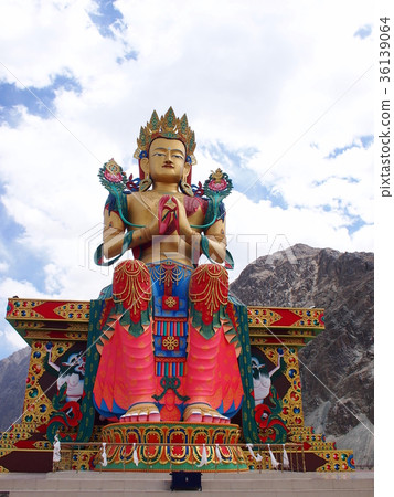 A huge chamber image of Deskit · Gompa A huge chamber image of Deskit · Gompa 36139064