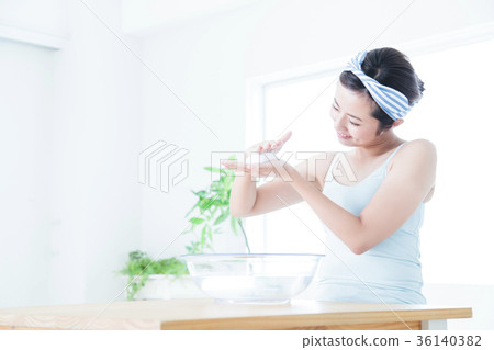 洗臉清潔美容女人護膚美容 36140382