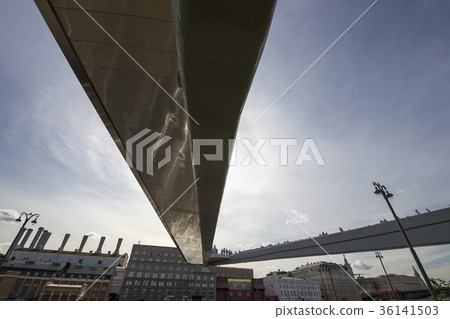 Floating bridge of Zaryadye park,Moscow, Russia 36141503