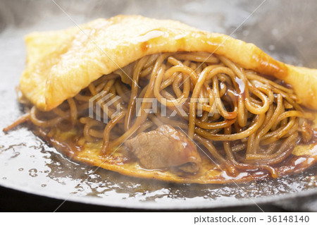 Om soba cooking scene Om soba cooking scene 36148140