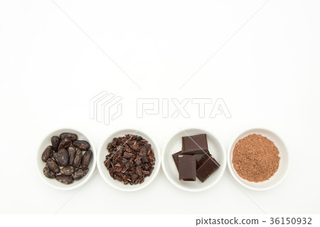 Cocoa beans, cocoa nibs, chocolate, cocoa powder Cocoa beans, cocoa nibs, chocolate, cocoa powder 36150932