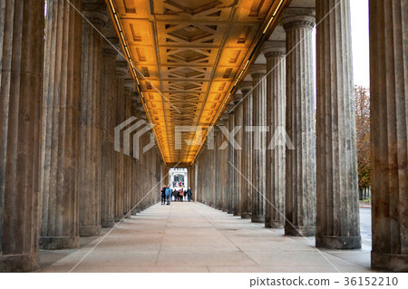 Deokoku Museum Island, Rauma Pillar, Long Corridor, German Museum Island, Roman Column, Boardwalk, promenade, museum 36152210