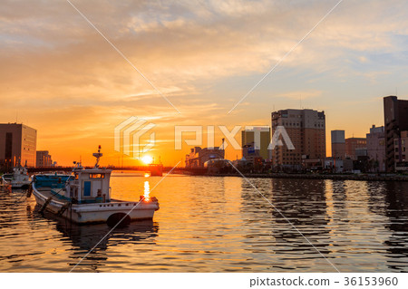 Sunset of Kushiro Sunset of Kushiro 36153960