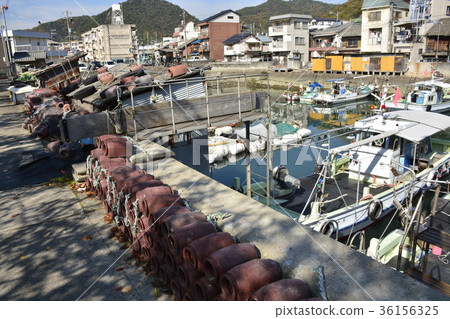 [廣島縣三原市]昭和的氣氛的港口城鎮風景 36156325