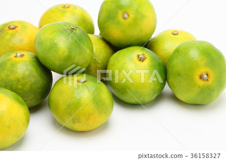 Mandarin orange  36158327