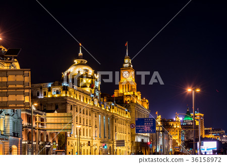 中國和上海外灘的夜景 36158972