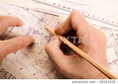 Reviewing a diagram 36161828