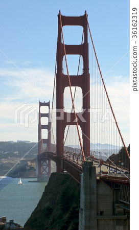 SAN FRANCISCO, USA - OCTOBER 4th, 2014: Golden SAN FRANCISCO, USA - OCTOBER 4th, 2014: Golden 36162319
