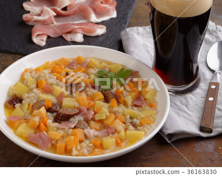 Dublin coddle 36163830