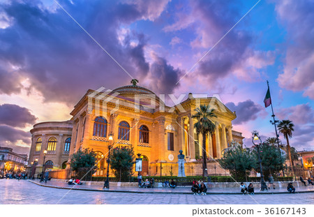 The Teatro Massimo Vittorio Emanuele, the biggest 36167143