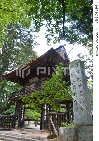 Erinji寺的“Sanmon”(山梨縣甲州市Shioyama Hutoshiki) Erinji寺的“Sanmon”(山梨縣甲州市Shioyama Hutoshiki) 36174994